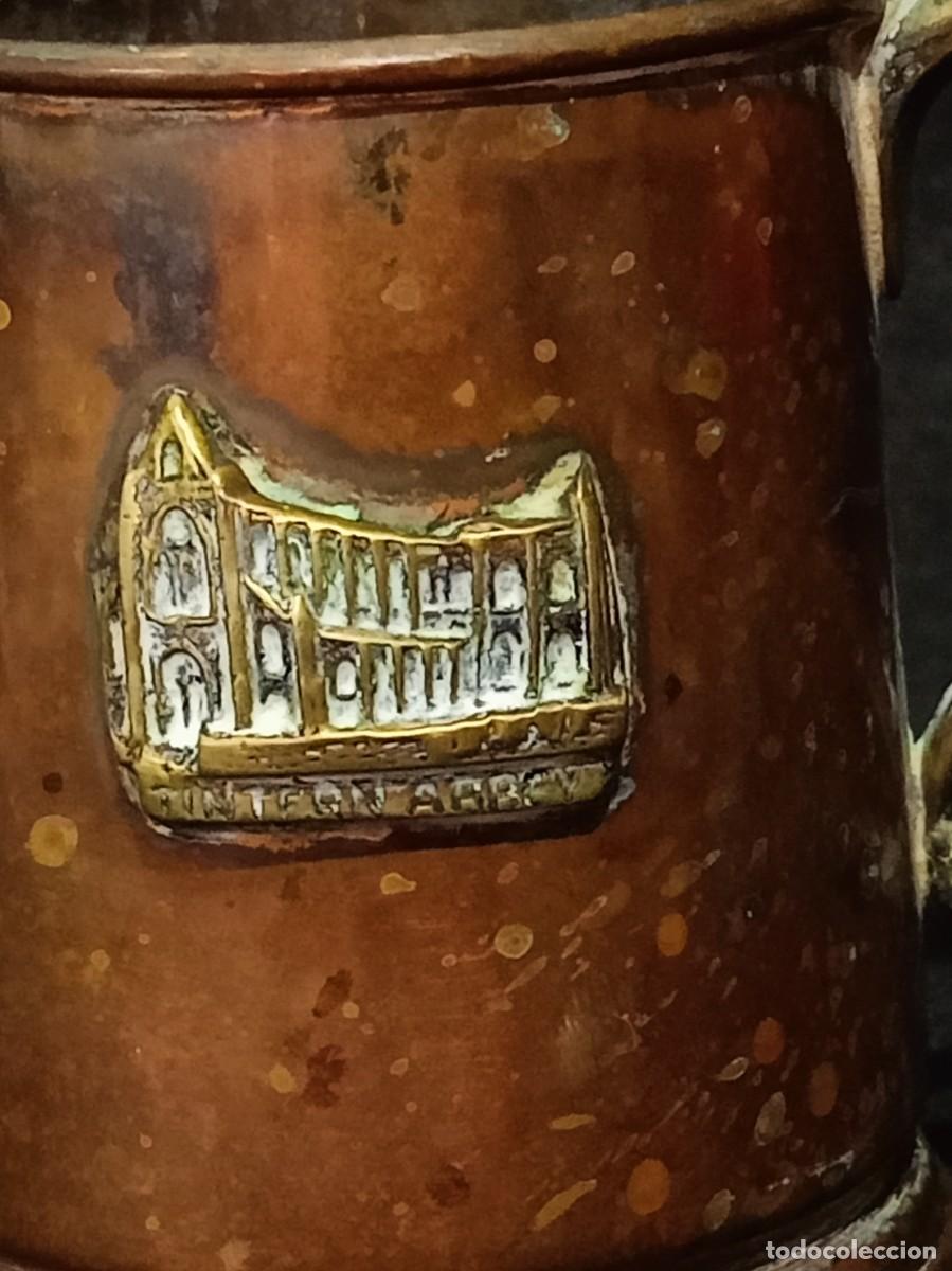 Coleccionismo de cervezas: jarra de laton y cobre