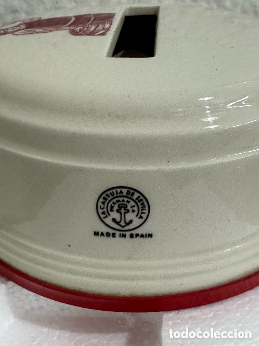 Sammeln von Brauereiartikeln: Servilletero de Cruzcampo en porcelana de la cartuja