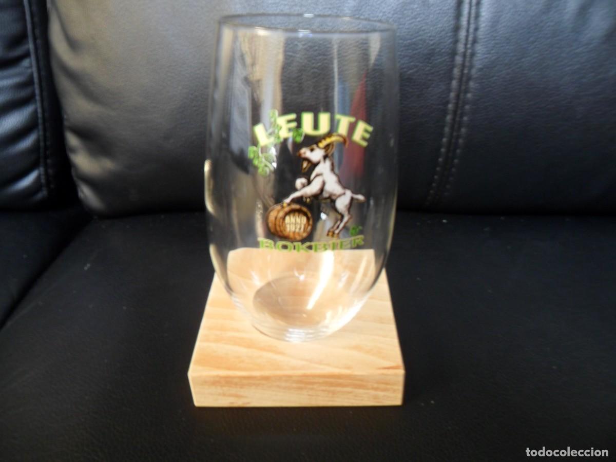 Coleccionismo de cervezas: COPA DE CERVEZA DE COLECCION PIE DE MADERA - Foto 1