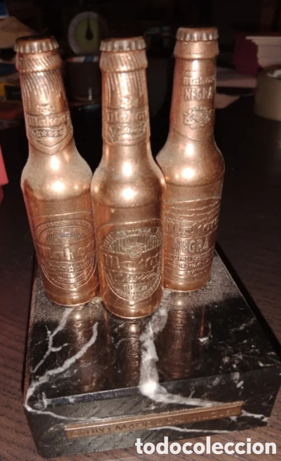 Coleccionismo de cervezas: Decoraci&oacute;n mahou vitange - Foto 1