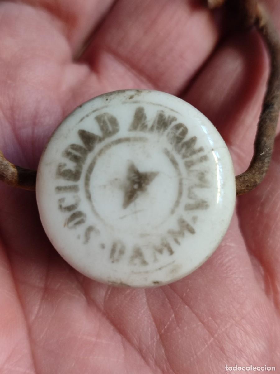 Coleccionismo de cervezas: Damm.Tap&oacute;n de botella sociedad an&oacute;nima Damm estrella.tapon cerveza Damm con una estrella