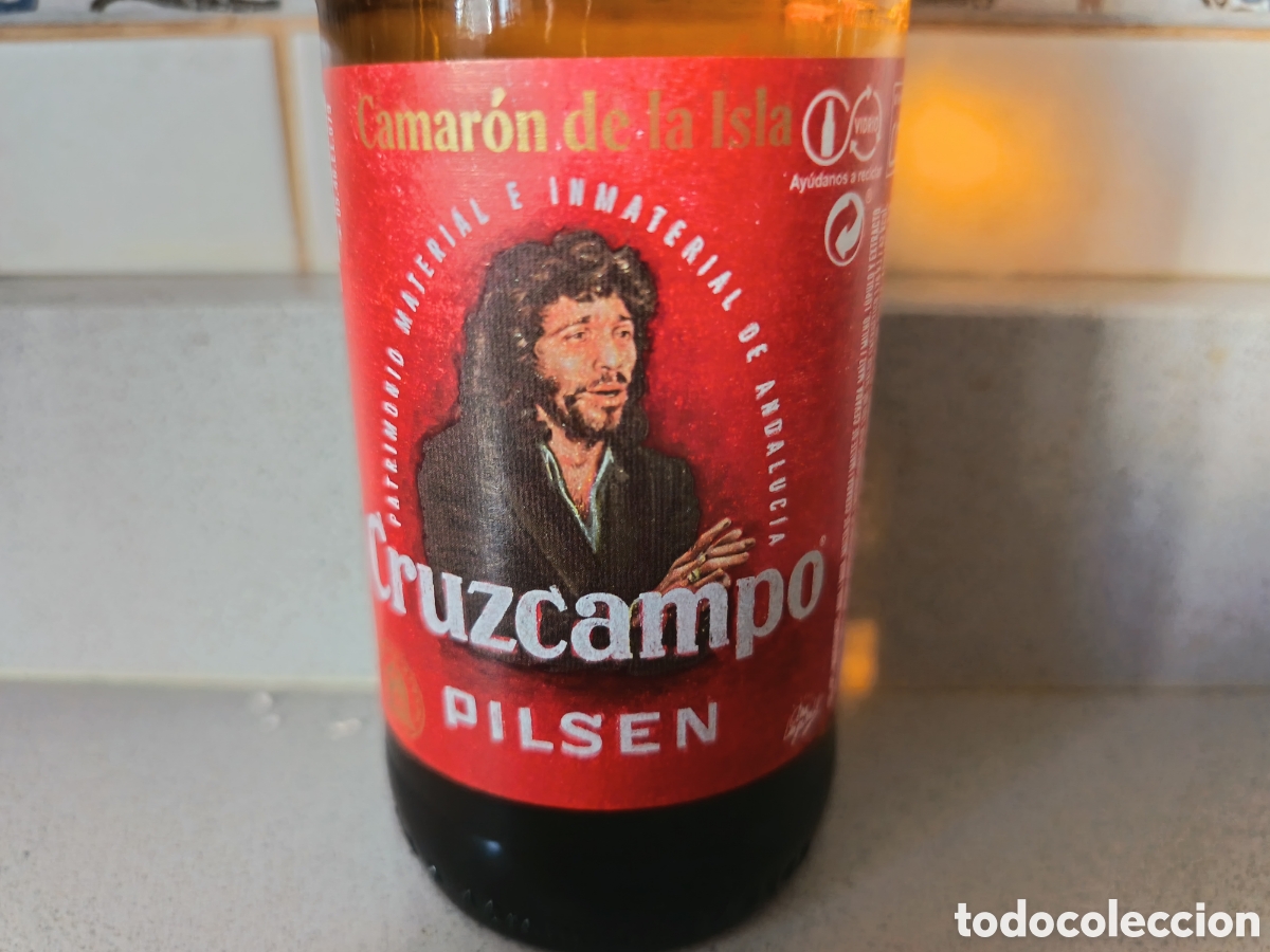 Coleccionismo de cervezas: Botell&iacute;n Cruzcampo Camar&oacute;n de la Isla - Foto 3