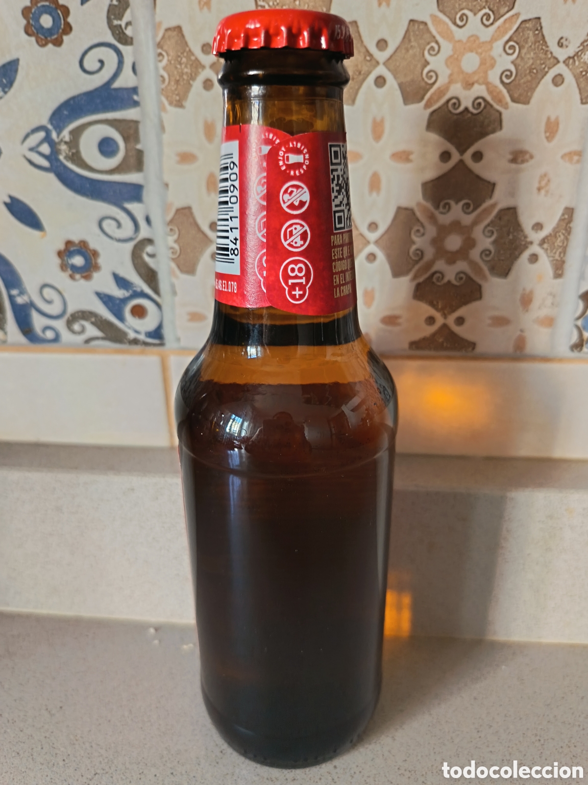 Coleccionismo de cervezas: Botell&iacute;n Cruzcampo Camar&oacute;n de la Isla - Foto 4