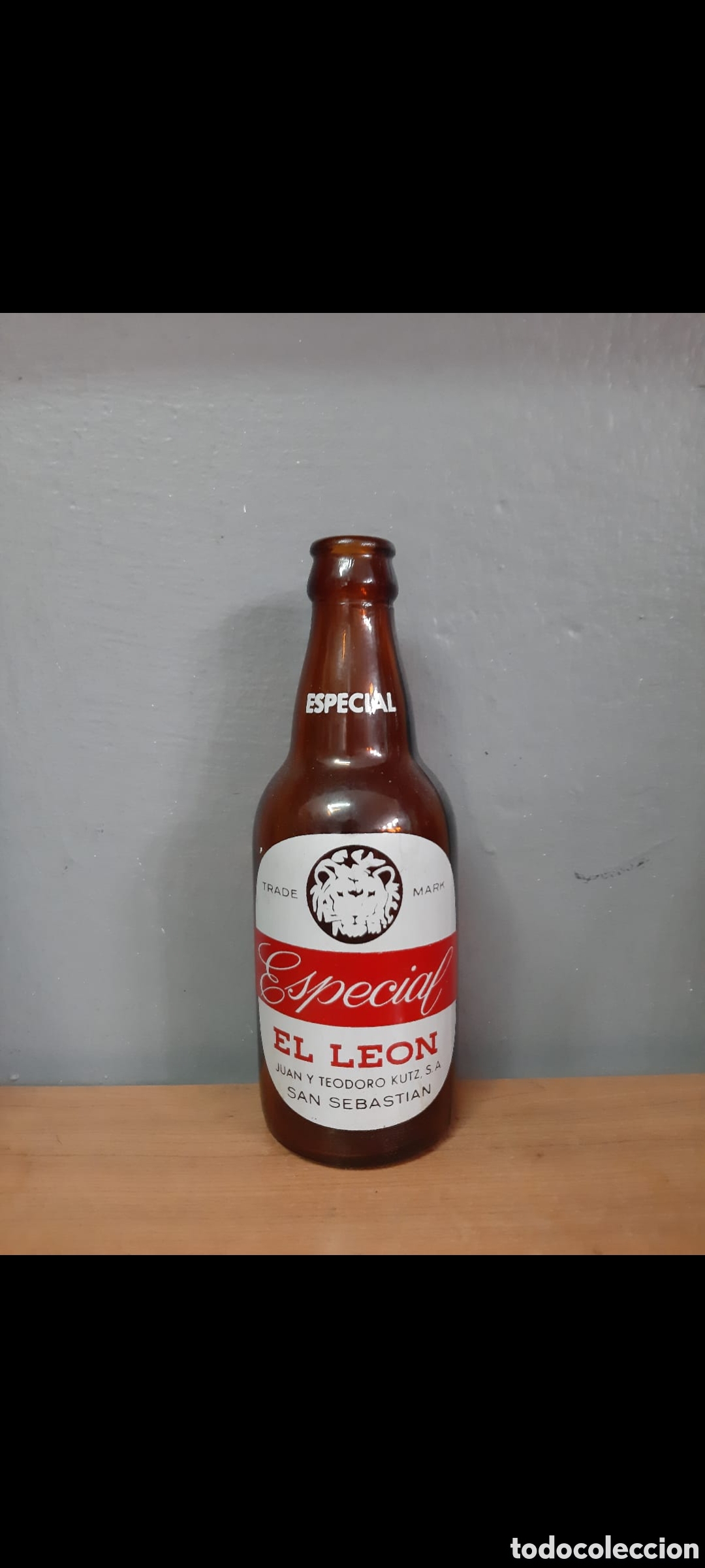 Coleccionismo de cervezas: Botella de cerveza Especial El Le&oacute;n S.A