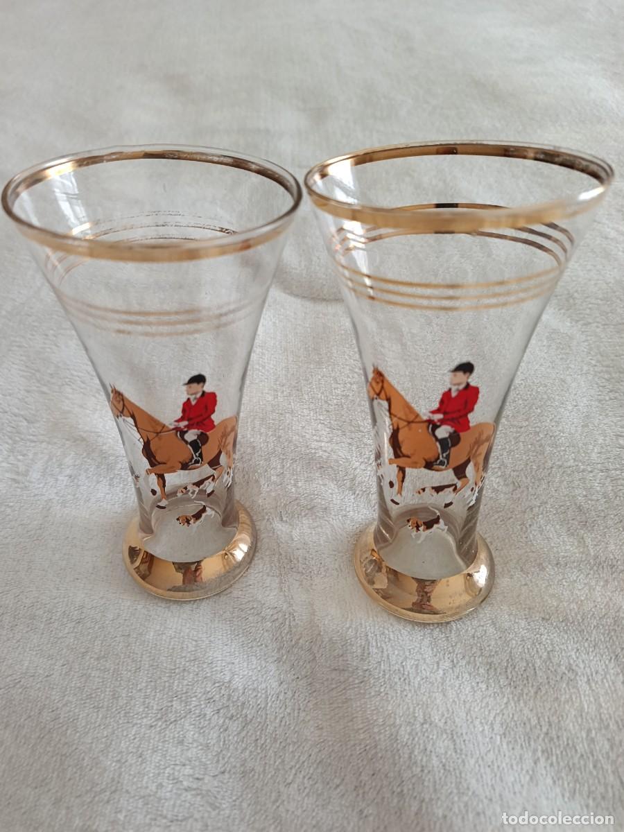 Coleccionismo de cervezas: PAREJA DE VASOS VINTAGE A&Ntilde;OS 60/70