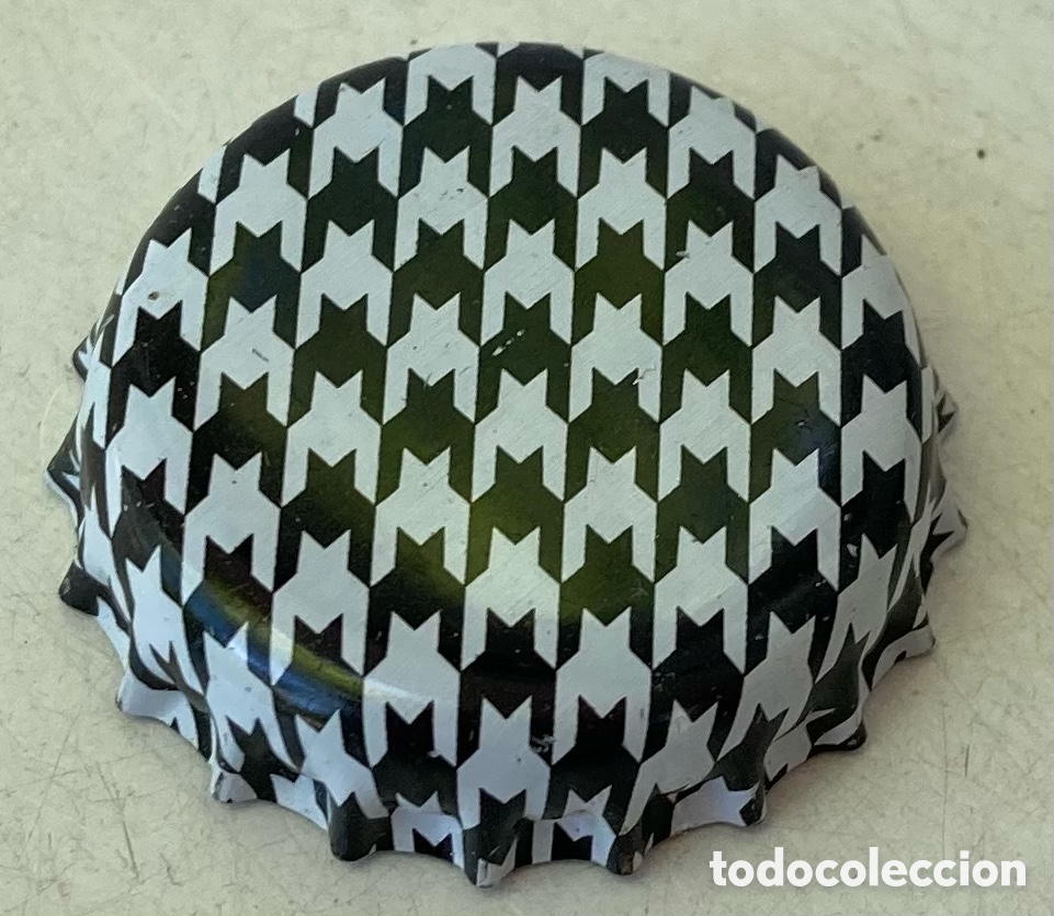 Coleccionismo de cervezas: BOTTLE CAP BEER CHAPA BIERE CERVEZA ARTESANA MADR&Iacute; (3).FAB. CHAPA:DAP--- LOTE N. 1901--CARMANJO