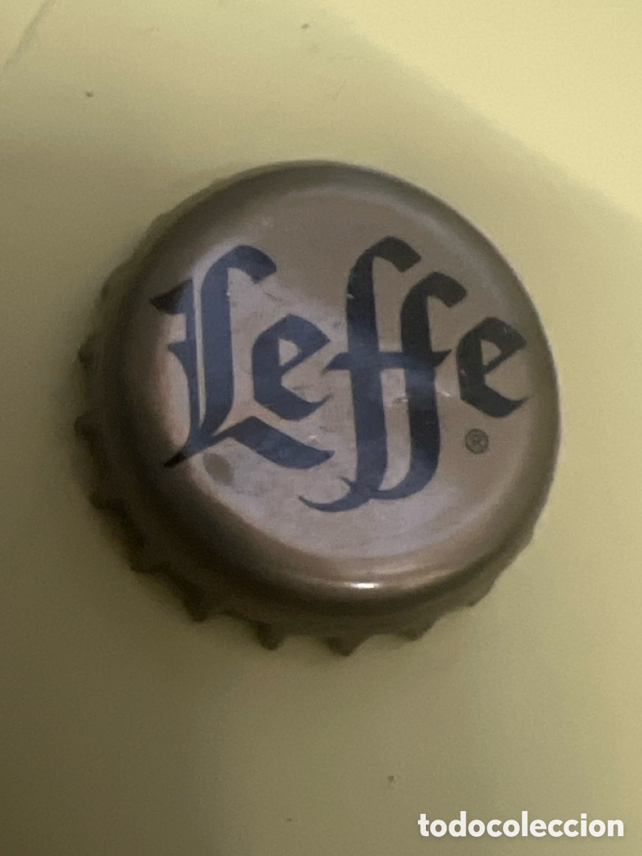 Coleccionismo de cervezas: T4/X16/A6/2. Chapa tap&oacute;n corona de la cerveza belga LEFFE