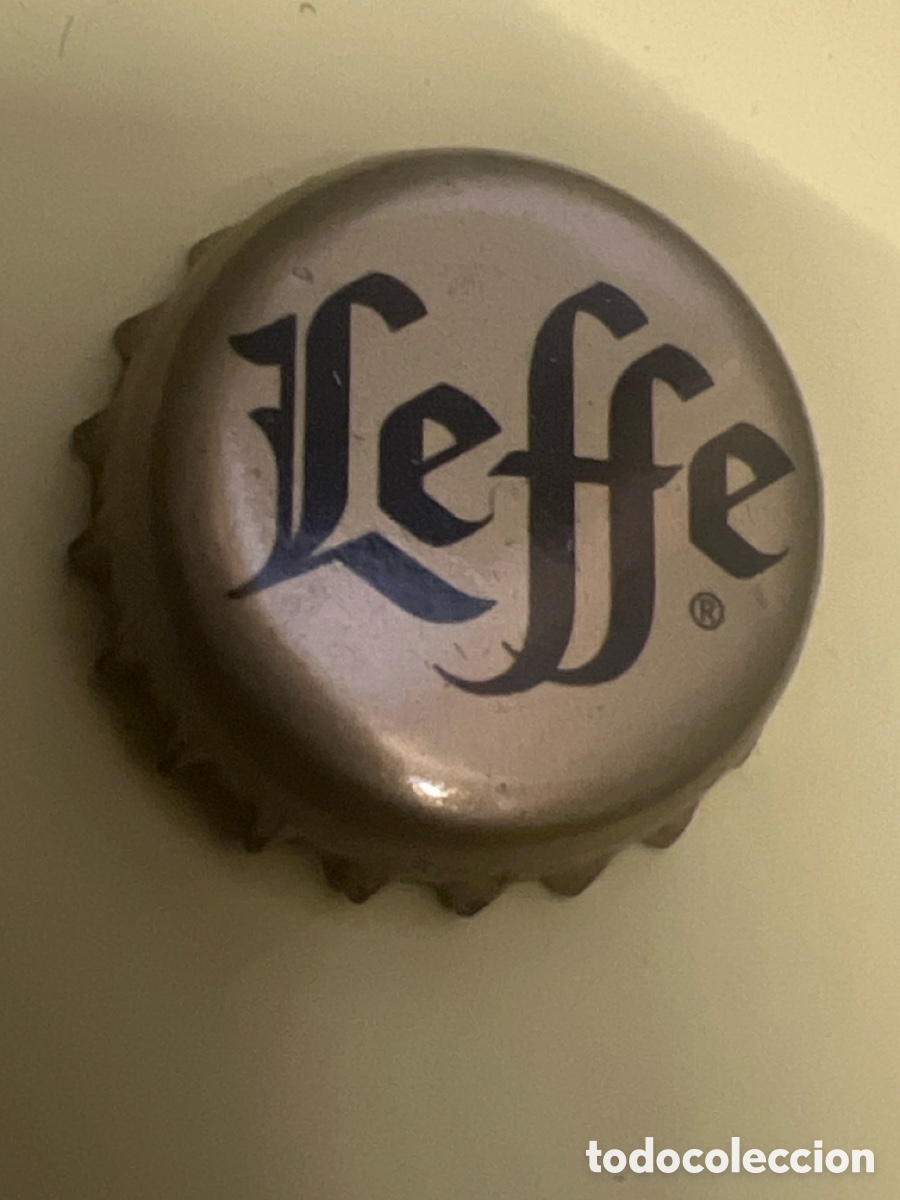 Coleccionismo de cervezas: T4/X16/A6/4. Chapa tap&oacute;n corona de la cerveza belga LEFFE