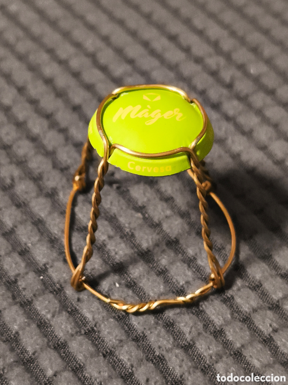 Coleccionismo de cervezas: Chapa cerveza M&Agrave;GER, embotellada !!