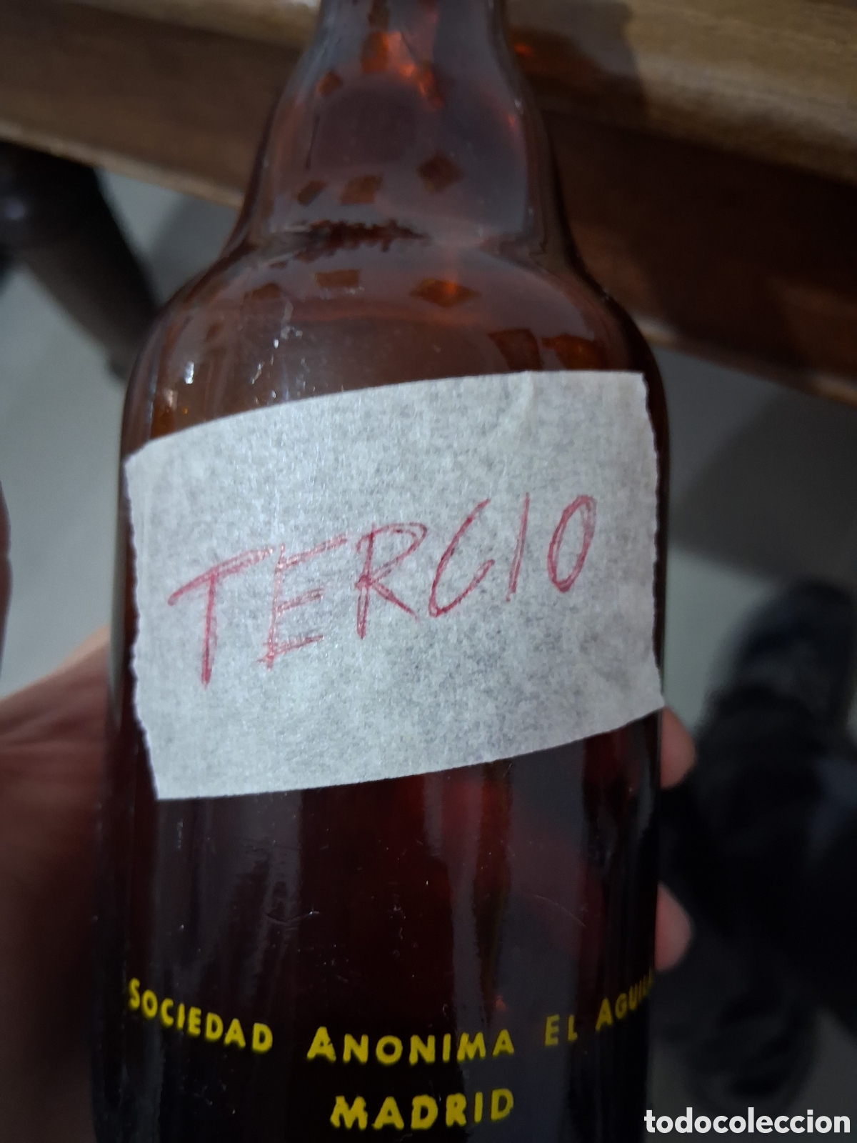 Coleccionismo de cervezas: Botella de cerveza Imperator El aguila tercio - Foto 3