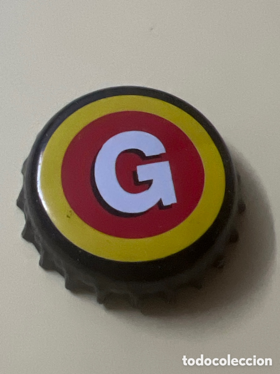 Coleccionismo de cervezas: T4/X18/E5. Capsule de bi&egrave;re belge GINETTE noire, jaune, rouge et blanche
