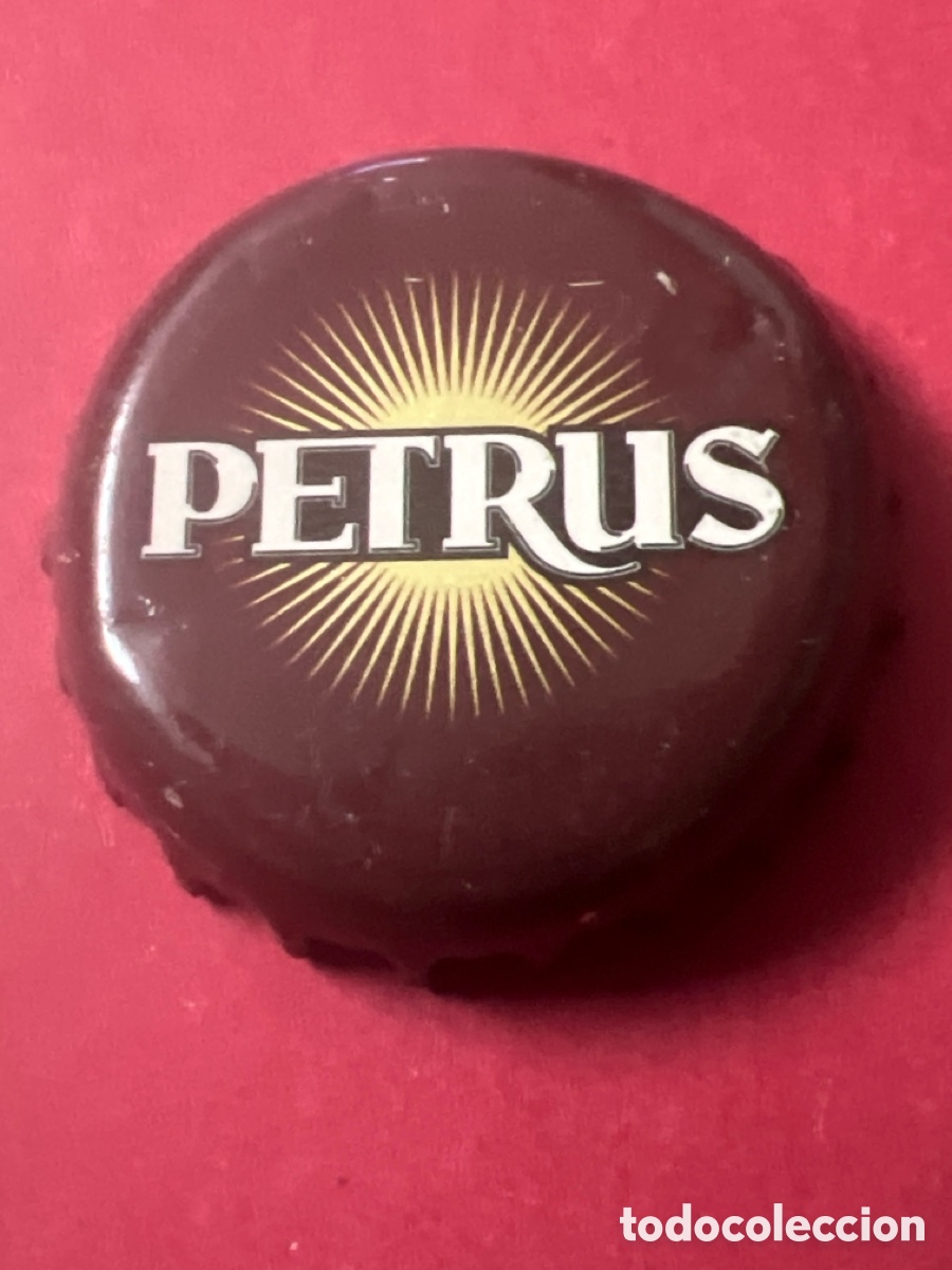Coleccionismo de cervezas: E650. Chapa tap&oacute;n corona de la cerveza belga PETRUS