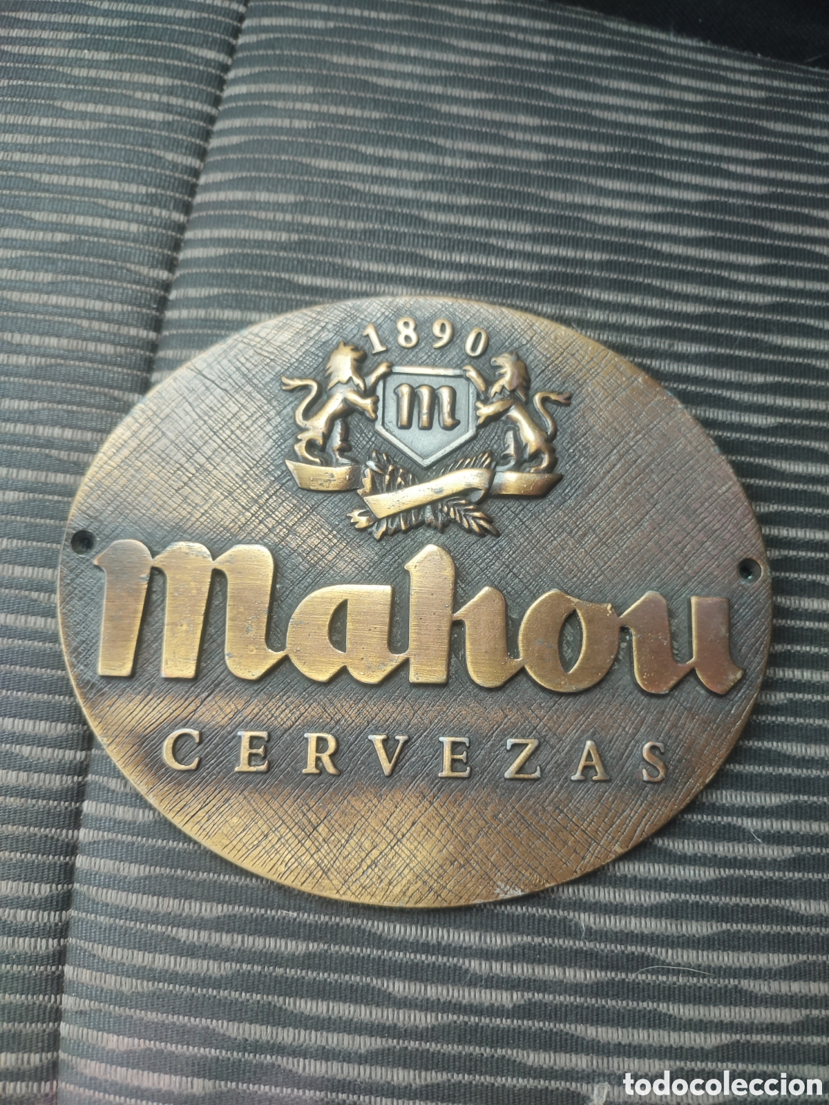 Coleccionismo de cervezas: Placa met&aacute;lica Cervezas Mahou. Nueva sin usar