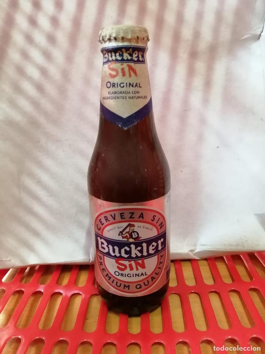 Coleccionismo de cervezas: BOTELLA DE CERVEZA (LLENA) BUCKLER SIN