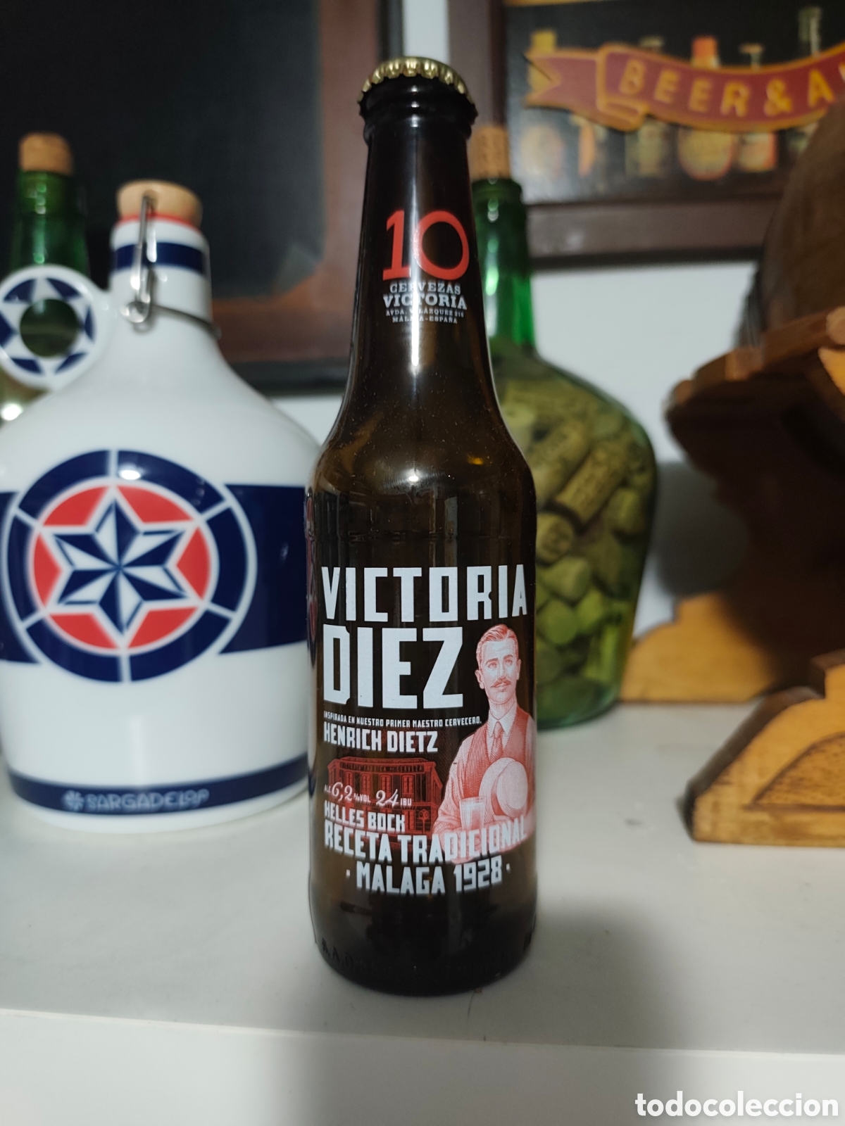 Coleccionismo de cervezas: Botella cerveza victoria diez vacia