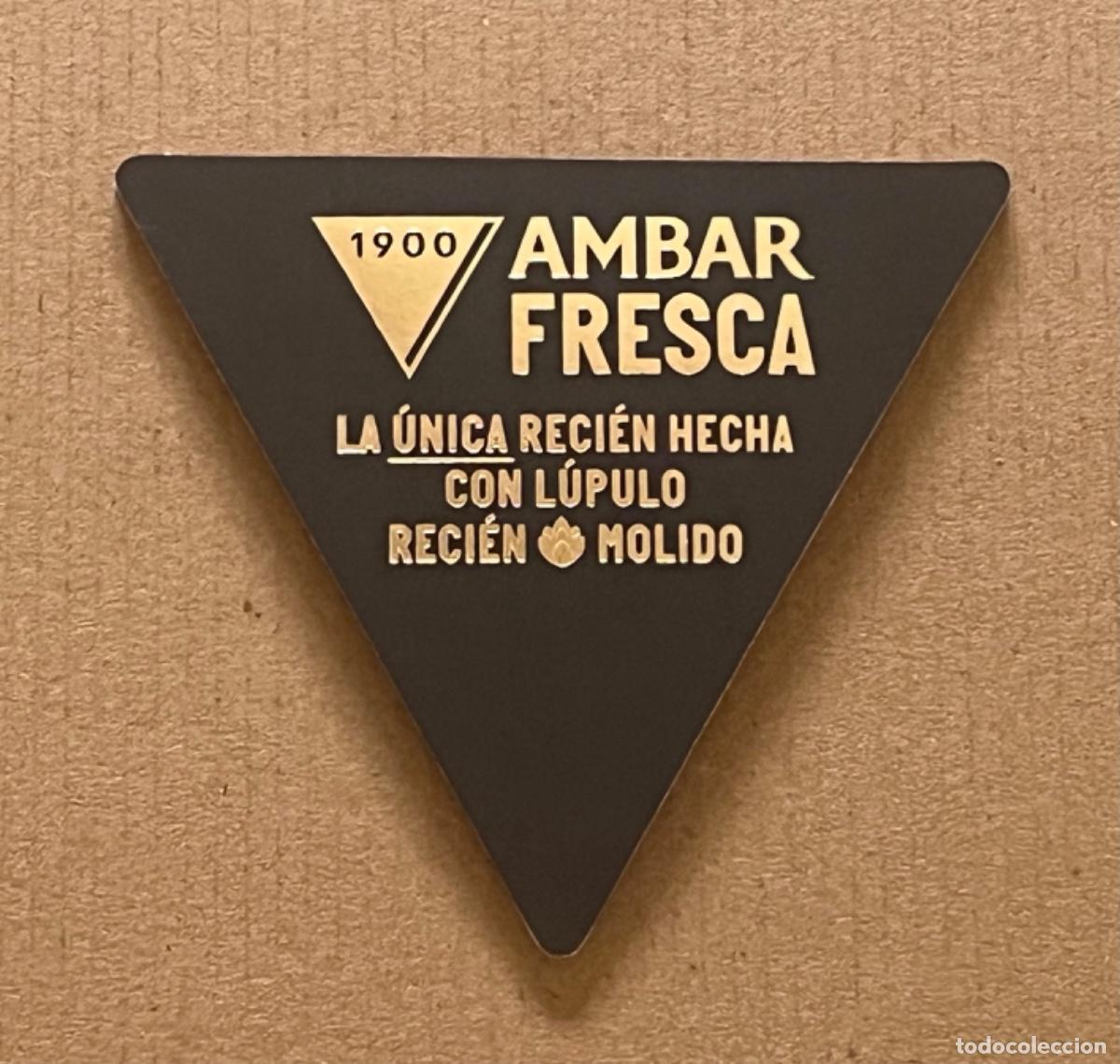 Coleccionismo de cervezas: Posavasos cart&oacute;n y corcho de cerveza AMBAR FRESCA