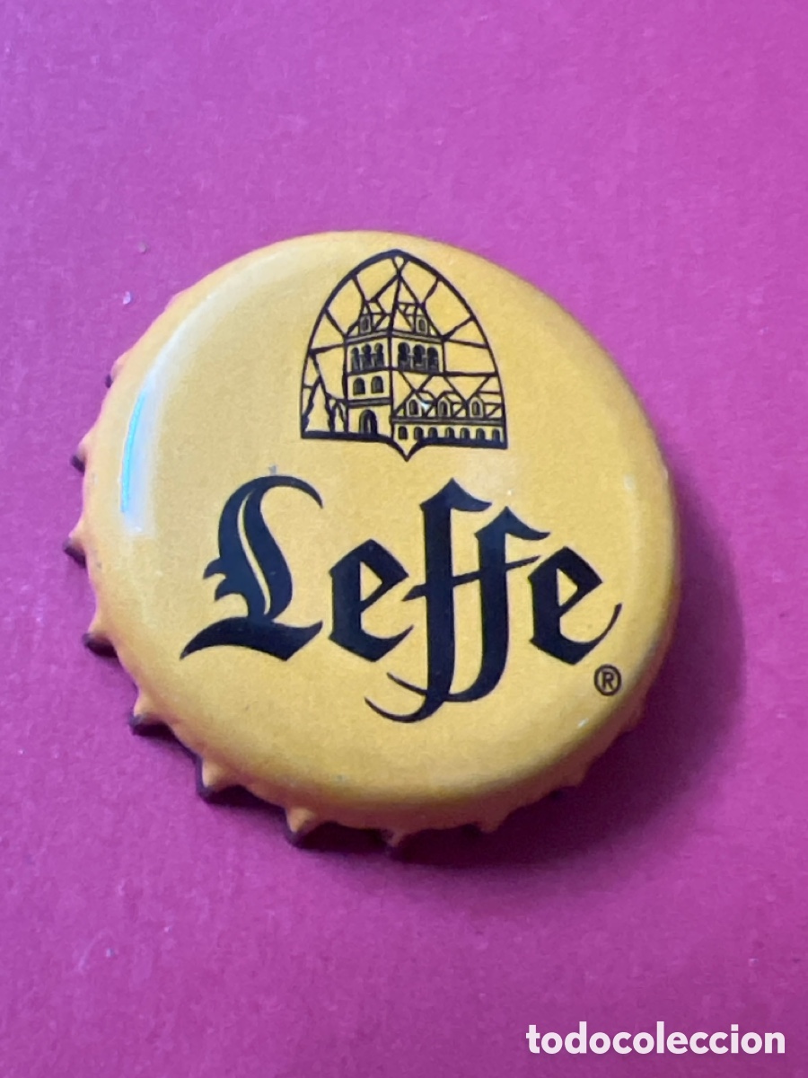 Coleccionismo de cervezas: T4/X23/B5. Chapa tap&oacute;n corona de la cerveza belga LEFFE