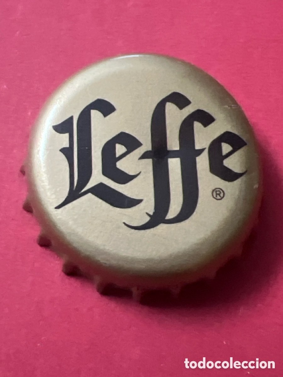 Sammeln von Brauereiartikeln: T4/X39/D1. Chapa tap&oacute;n corona de la cerveza belga LEFFE
