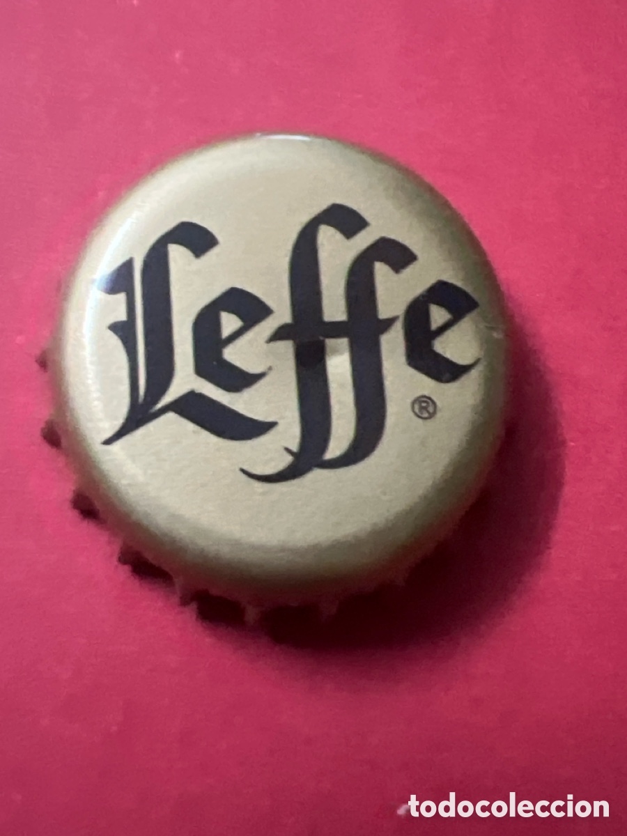 Coleccionismo de cervezas: T4/X39/F5. Chapa tap&oacute;n corona de la cerveza belga LEFFE