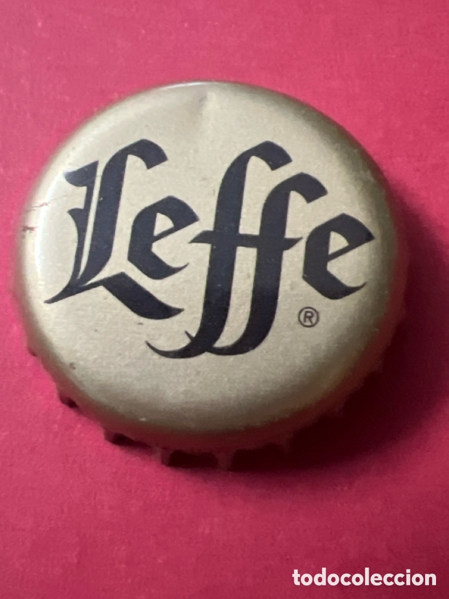 Coleccionismo de cervezas: T4/X39/G1. Chapa tap&oacute;n corona de la cerveza belga LEFFE