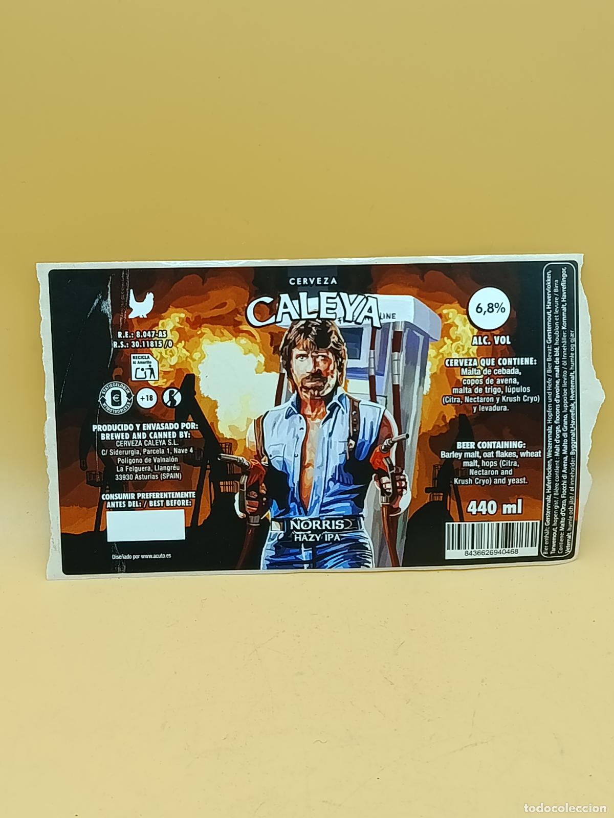 Coleccionismo de cervezas: ETIQUETA CALEYA. CHUCK NORRIS. CERVEZA ARTESANAL ASTURIANA. SIN PEGAR. 19CM X 11CM APROXIMADAMENTE.