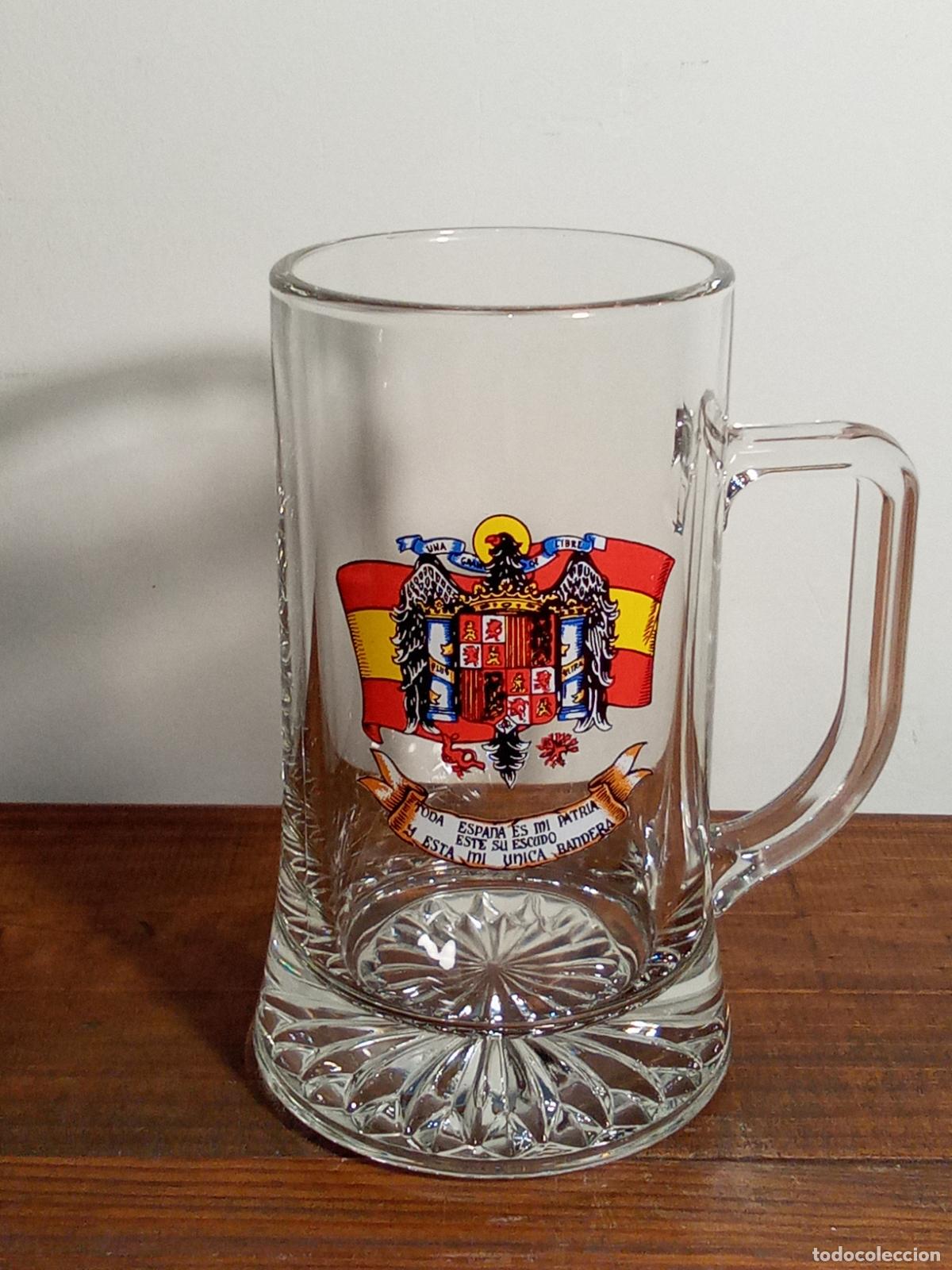Coleccionismo de cervezas: JARRA DE CERVEZA CON BANDERA Y &Aacute;GUILA DE SAN JUAN