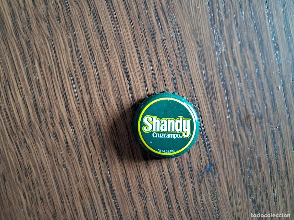 Coleccionismo de cervezas: chapa tap&oacute;n corona de cerveza, shandy cruzcampo.
