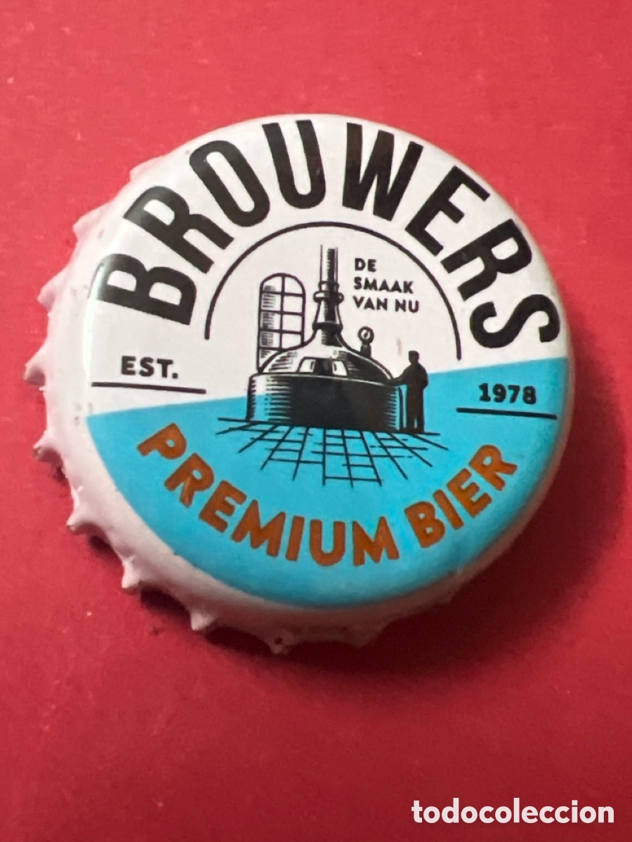 Collectable Beer: T4/X59/D1. CHAPA CERVEZA - PA&Iacute;SES BAJOS - Brouwers Est. 1978 Premium Bier de Smaak van nu