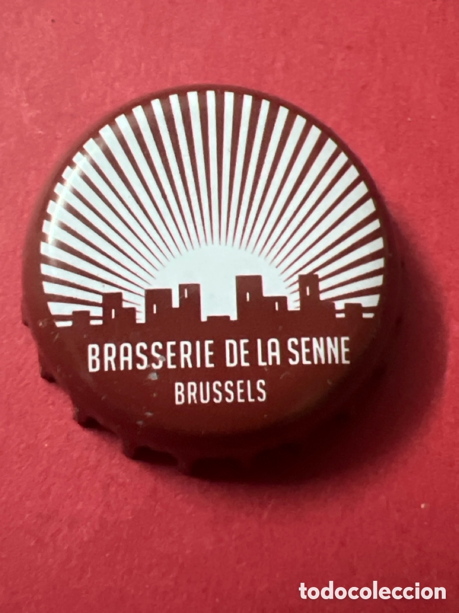 Coleccionismo de cervezas: T4/X56/Q5. CHAPA TAPON CORONA CERVEZA LA SENNE (B&Eacute;LGICA)