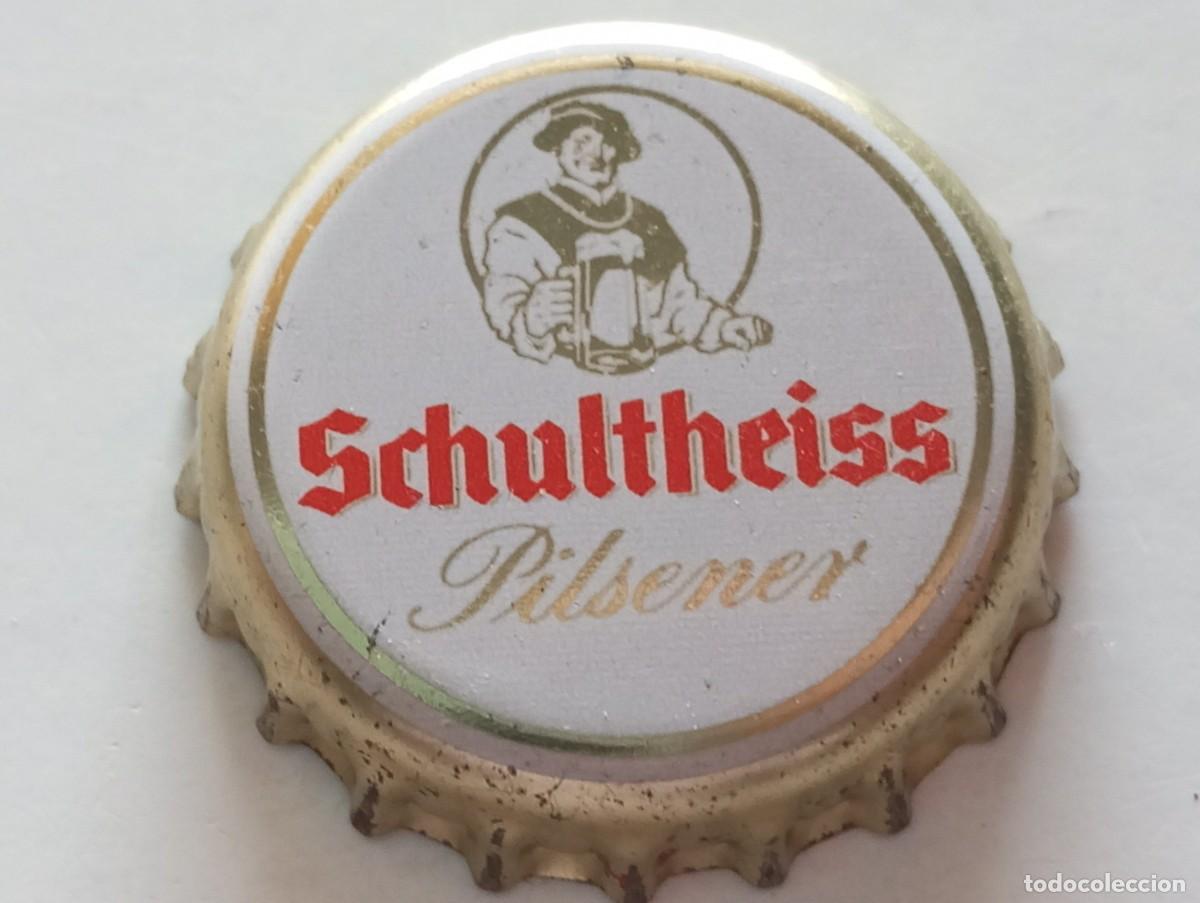 Coleccionismo de cervezas: Chapa tap&oacute;n corona de la cerveza alemana SCHULTHEISS PILSENER