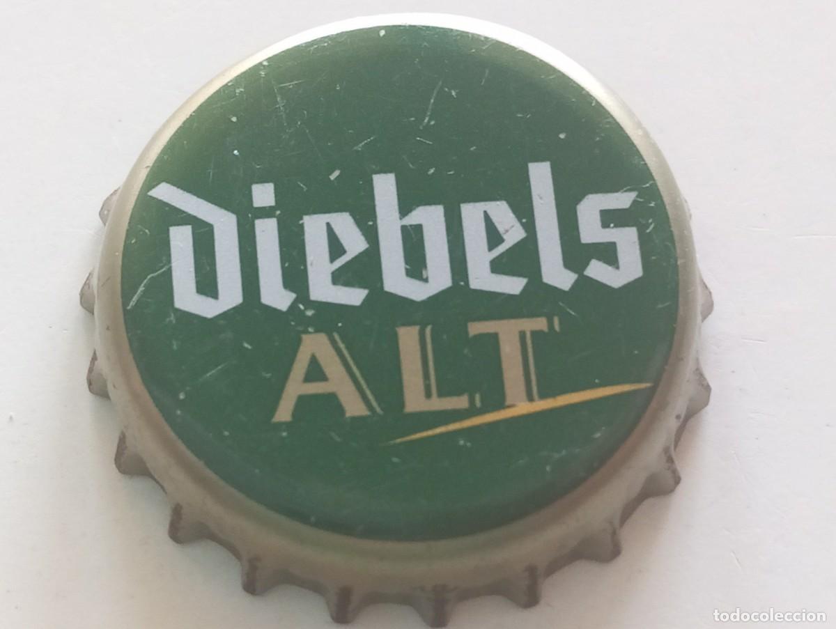 Coleccionismo de cervezas: Chapa tap&oacute;n corona de la cerveza alemana DIEBELS ALT