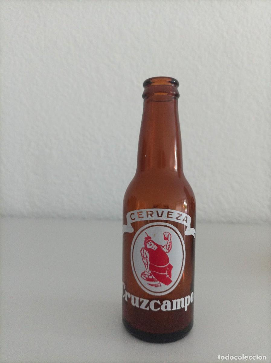 Coleccionismo de cervezas: Botellin de cerveza antiguo Cruzcampo