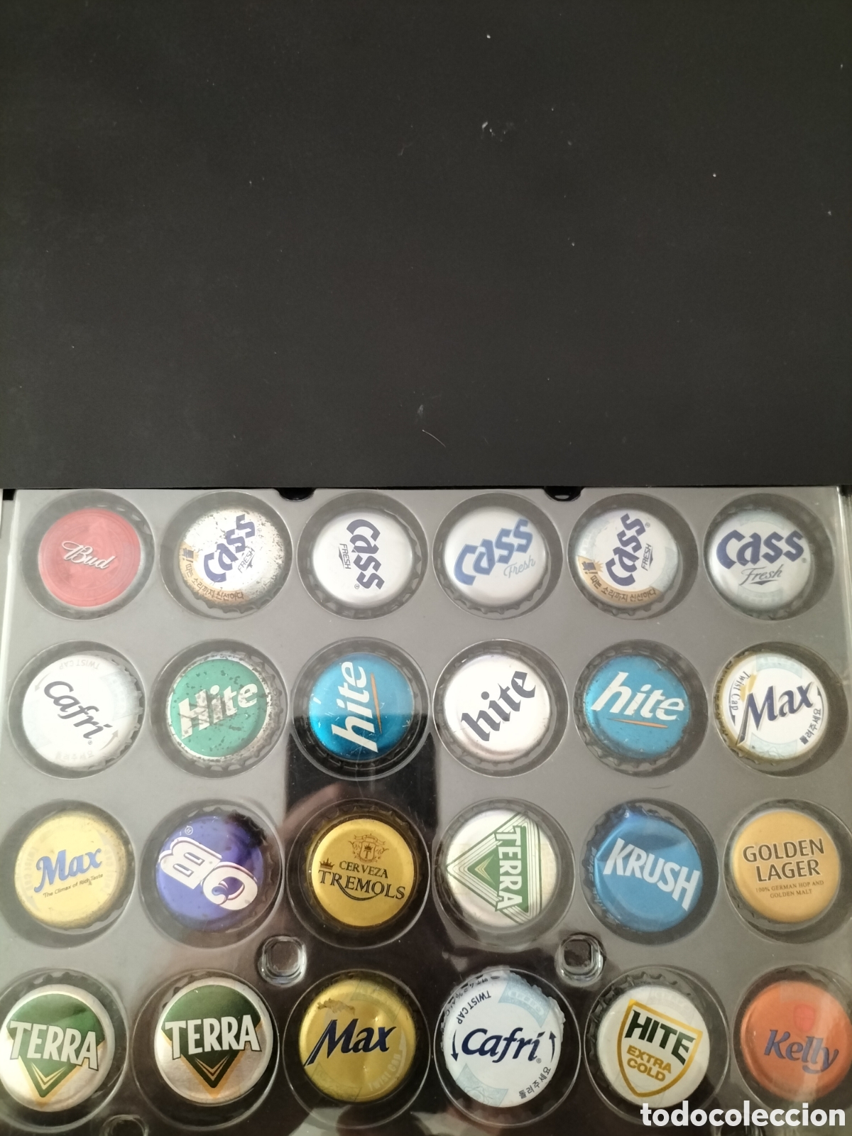 Coleccionismo de cervezas: LOTE 24 CHAPAS TAPON CORONA CERVEZA - COREA DEL SUR