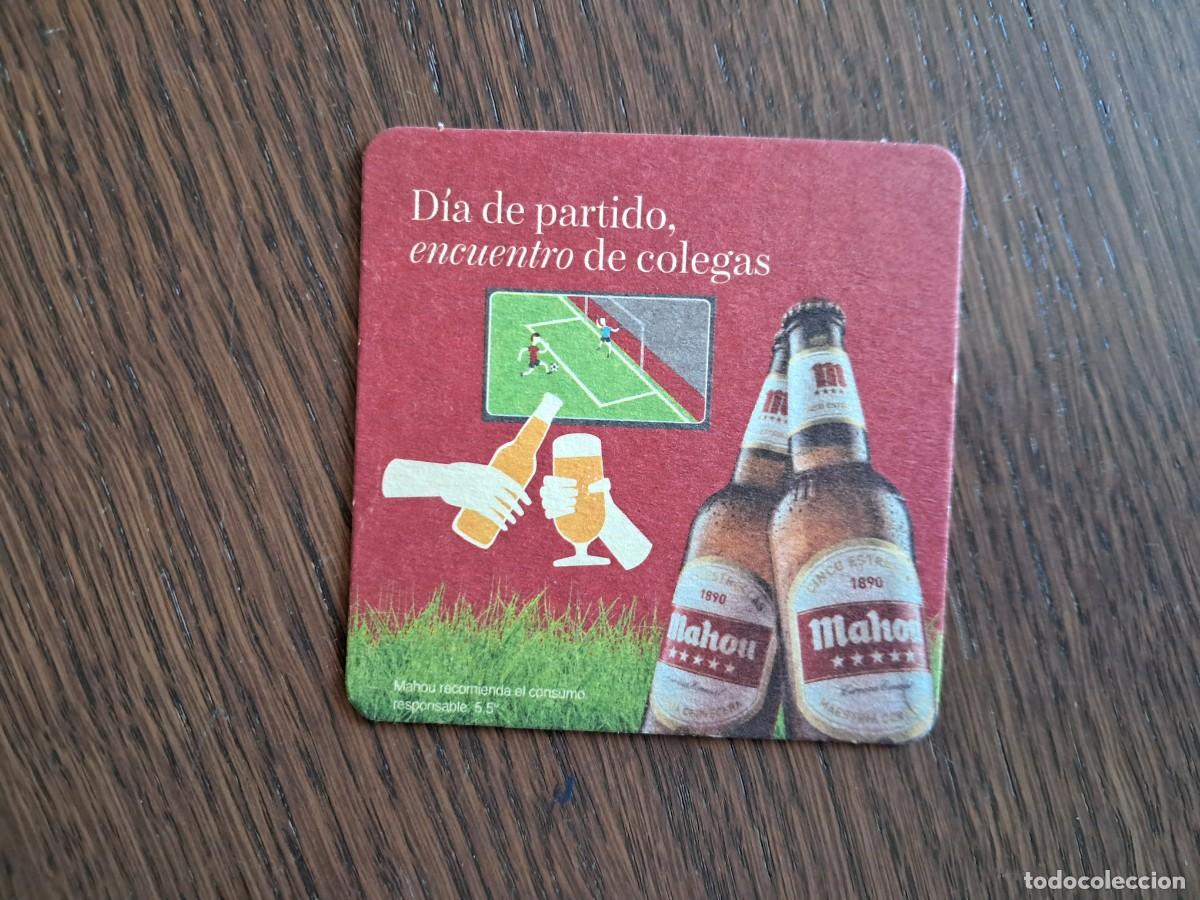 Coleccionismo de cervezas: posavasos de cerveza, Mahou d&iacute;a de partido, encuentro de colegas.patrocinador liga futbol.