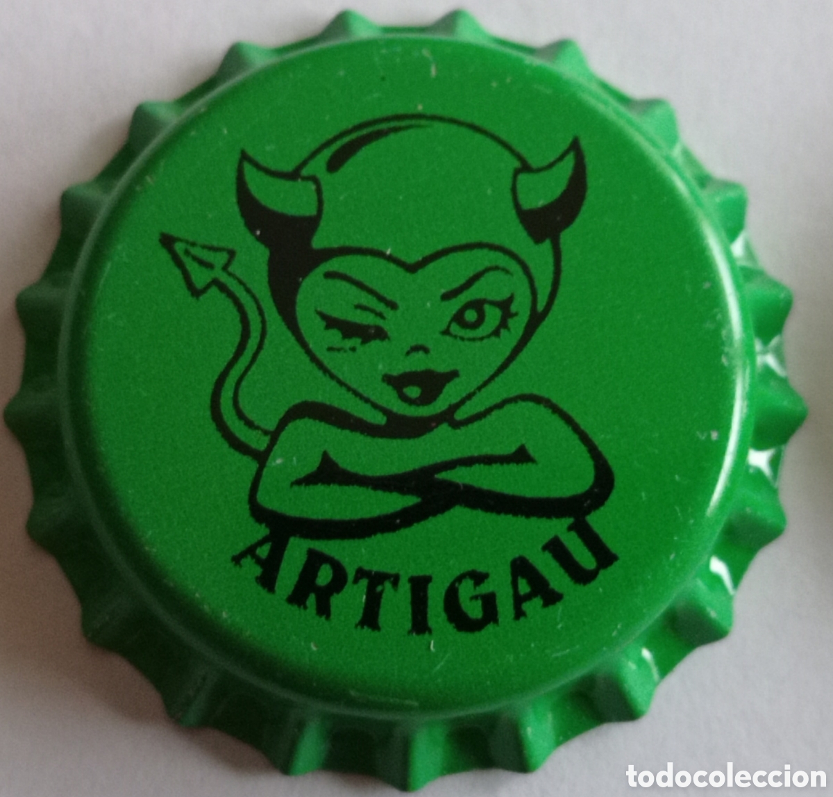 Coleccionismo de cervezas: TAP&Oacute;N CORONA CERVEZA ARTIGAU
