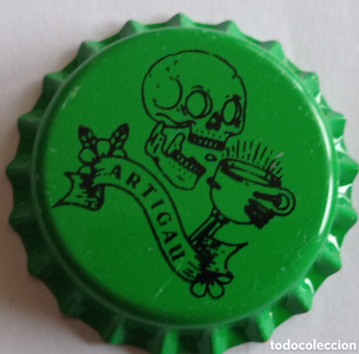 Coleccionismo de cervezas: TAP&Oacute;N CORONA CERVEZA ARTIGAU