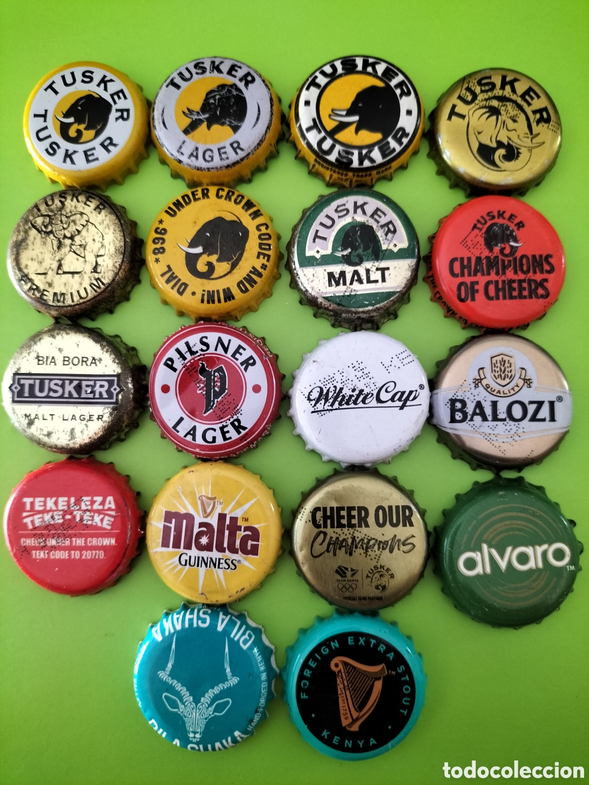 Coleccionismo de cervezas: LOTE 18 CHAPAS TAPON CORONA CERVEZA - KENIA