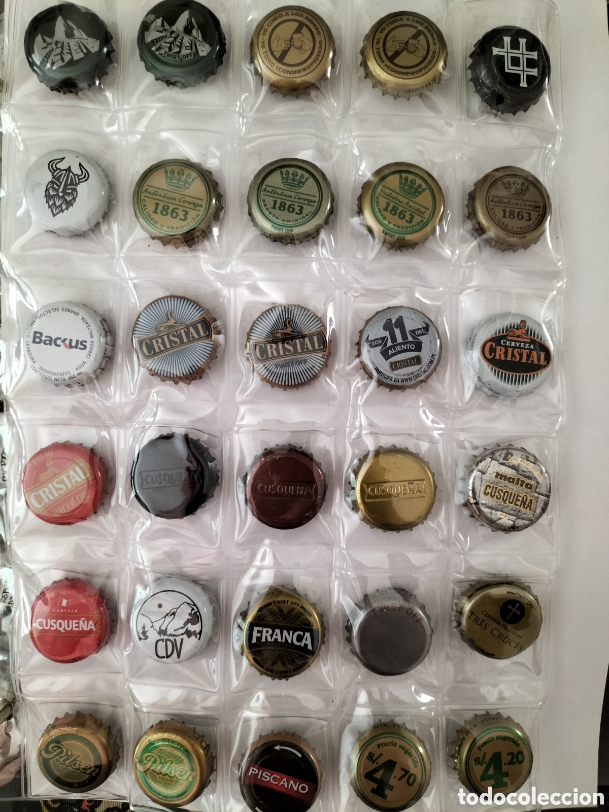 Coleccionismo de cervezas: LOTE 41 CHAPAS TAPON CORONA CERVEZA - PER&Uacute;