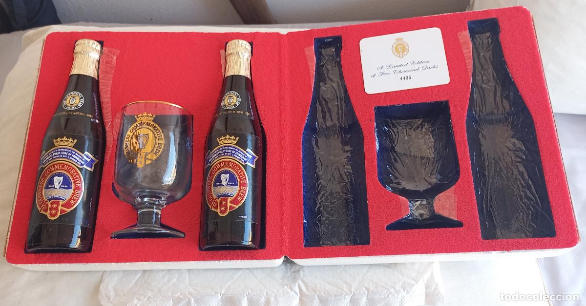 Collectionnisme de bi&egrave;res: Set conmemorativo cerveza Guinness. 1980. HRH Prince Philip, Duke of Edinburgh, at the LVNH