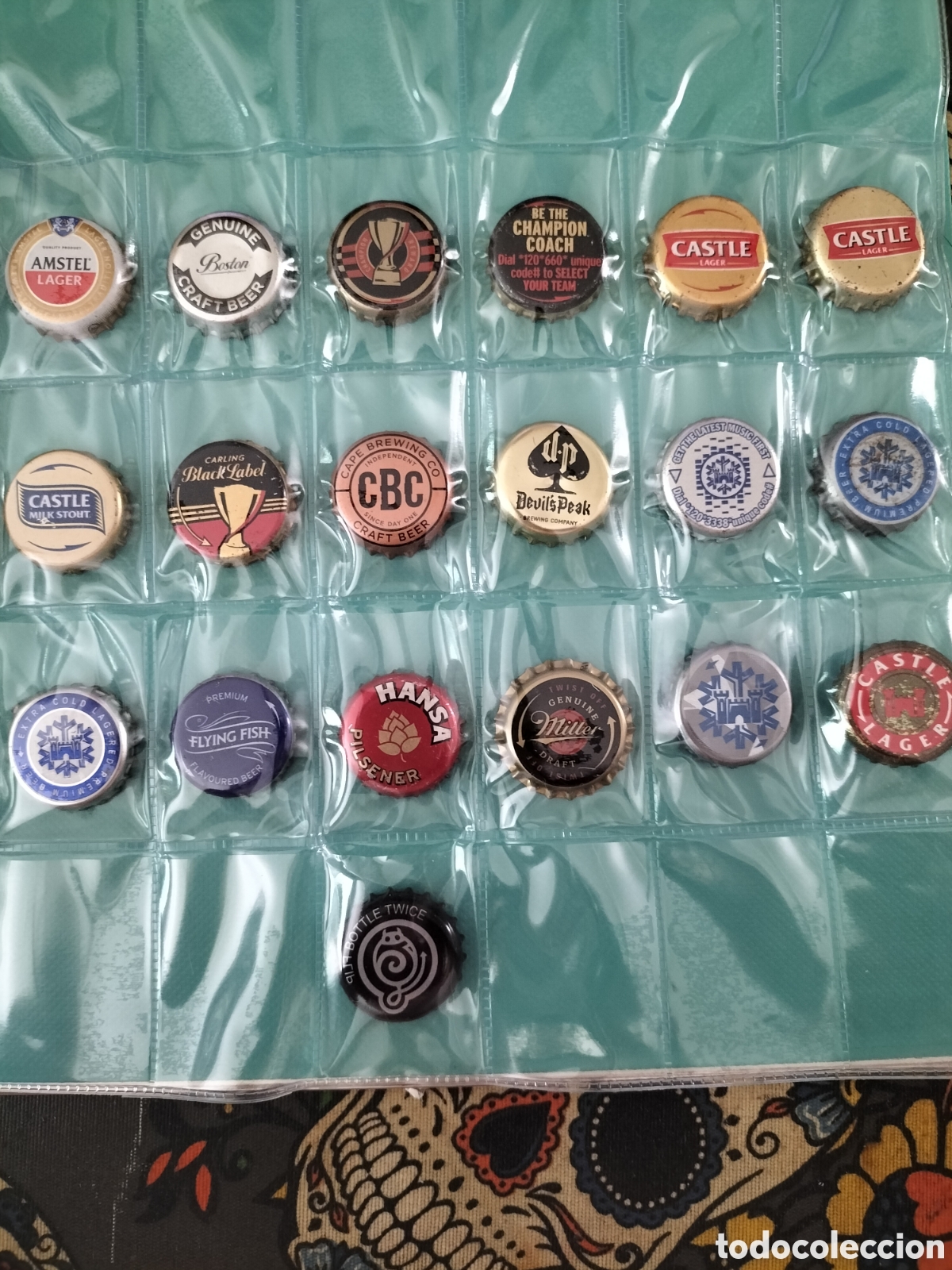 Coleccionismo de cervezas: LOTE 19 CHAPAS TAPON CORONA CERVEZA - SUD&Aacute;FRICA