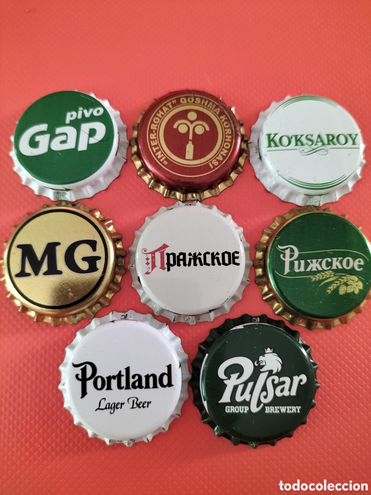 Coleccionismo de cervezas: LOTE 8 CHAPAS TAPON CORONA CERVEZA - UZBEKIST&Aacute;N - NUEVAS, SIN USAR