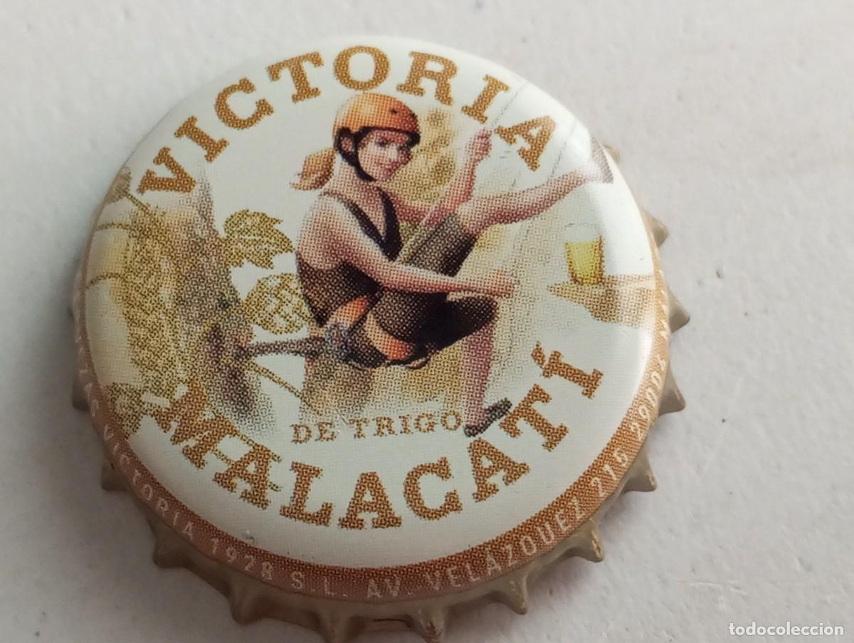 Coleccionismo de cervezas: Chapa tap&oacute;n corona de la cerveza espa&ntilde;ola VICTORIA MALACAT&Iacute; DE TRIGO