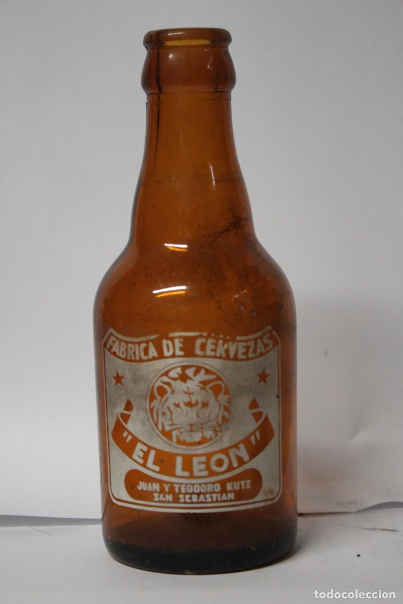 Coleccionismo de cervezas: ANTIGUA BOTELLA CERVEZA EL LEON, 20 CL.