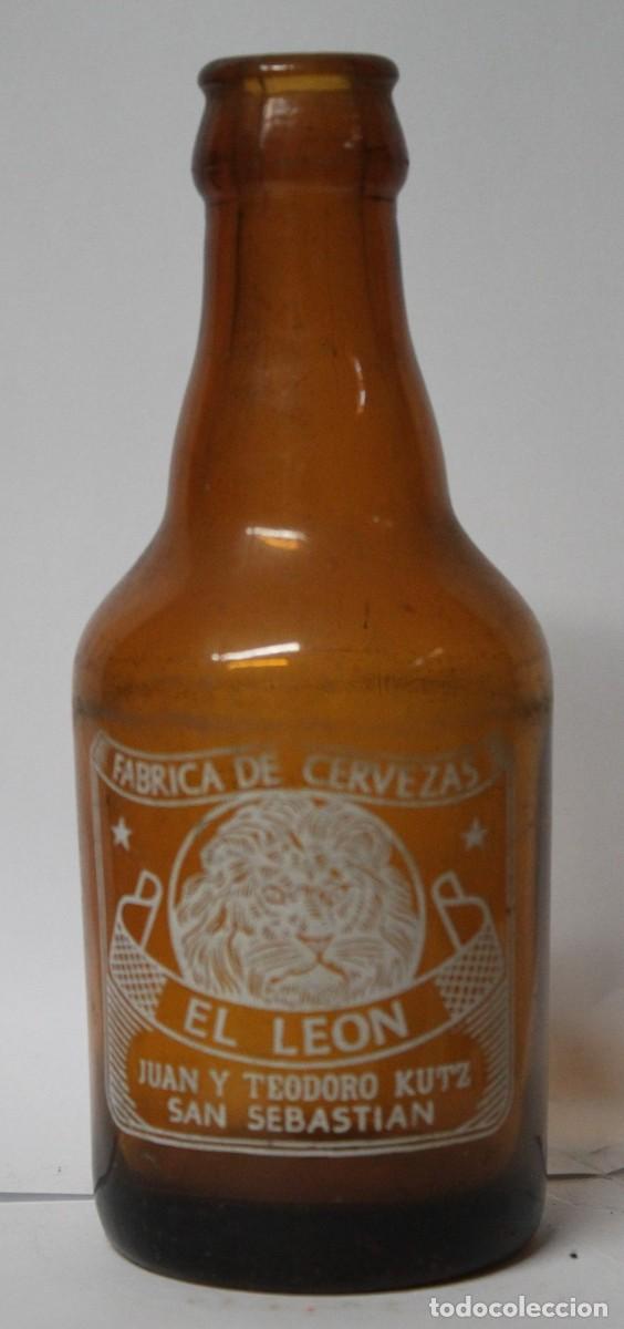 Coleccionismo de cervezas: ANTIGUA BOTELLA CERVEZAS EL LEON, 20 CL.