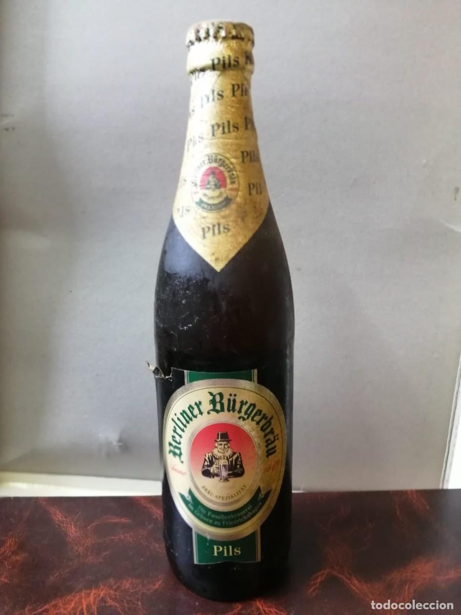 Coleccionismo de cervezas: BOTELLA DE CERVEZA (LLENA) BERLINER BURGERBRAN