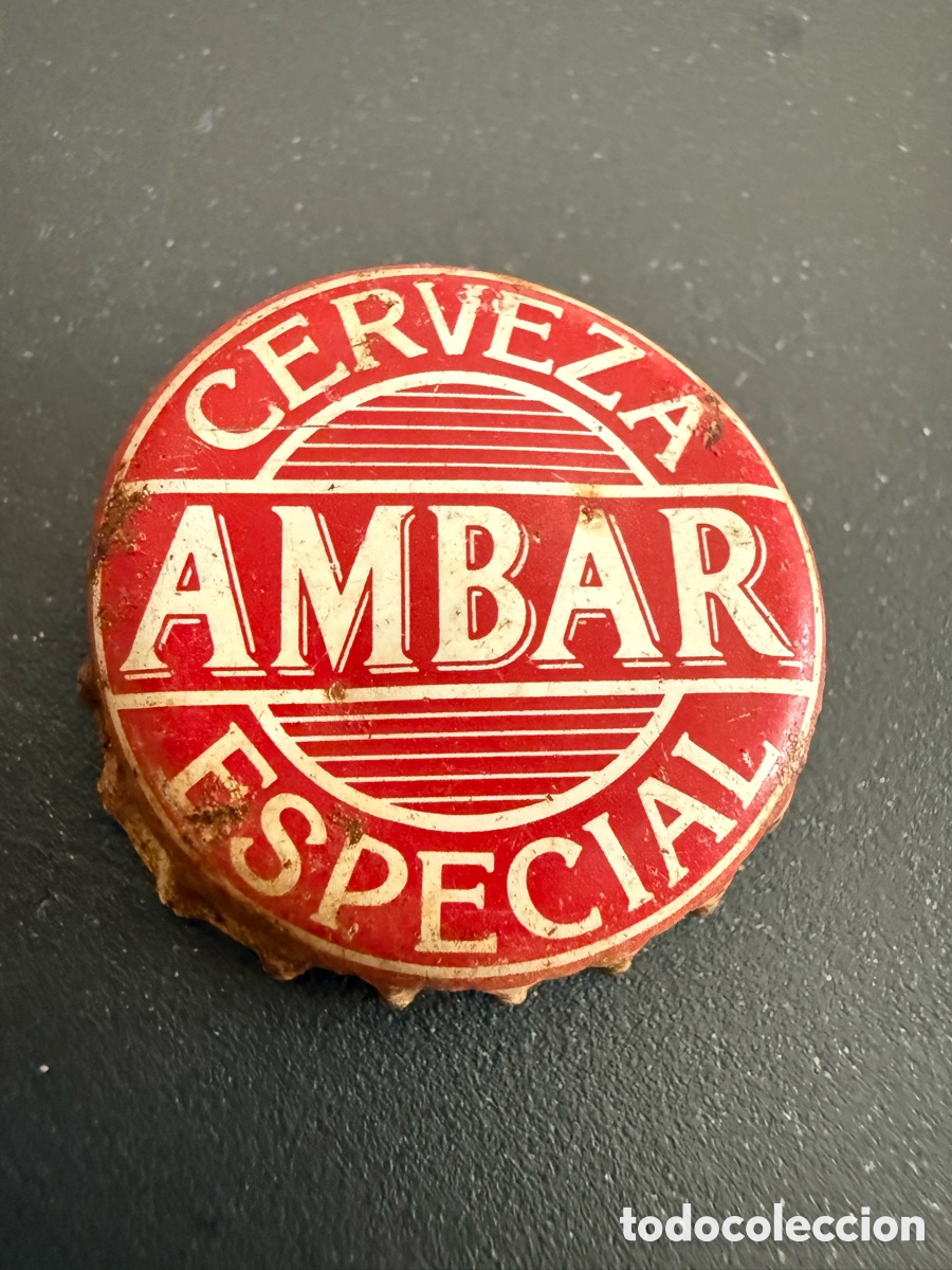 Coleccionismo de cervezas: Chapa Cerveza. AMBAR ESPECIAL. Rojo oscuro. Rayas y Letras Grandes. A&ntilde;os 80