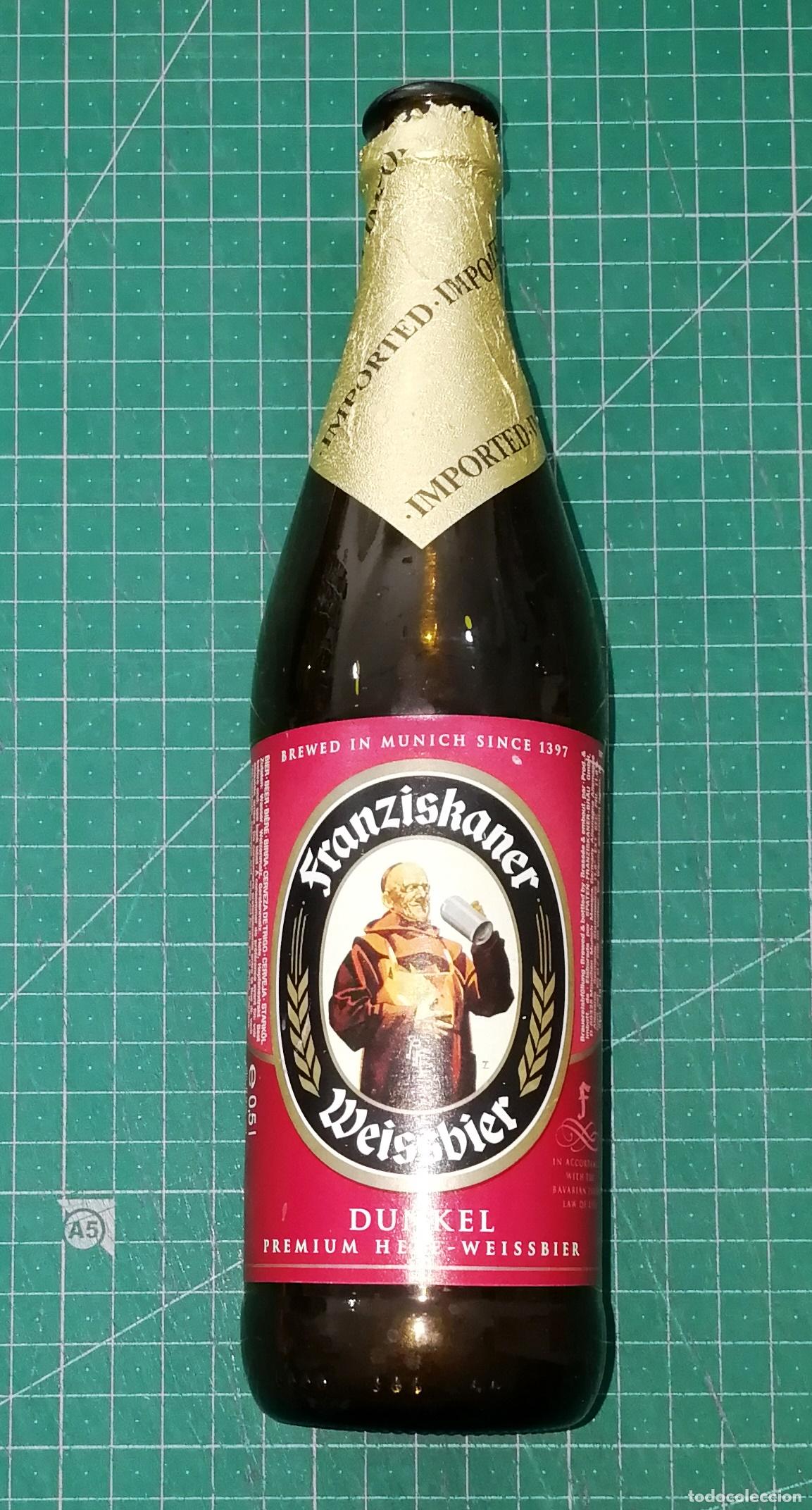 Coleccionismo de cervezas: BOTELLA CERVEZA. FRANZISKANER WEISSBIER. DUNKEL. - Alemania. - 50 cl. - Altura aprox. 25 cm
