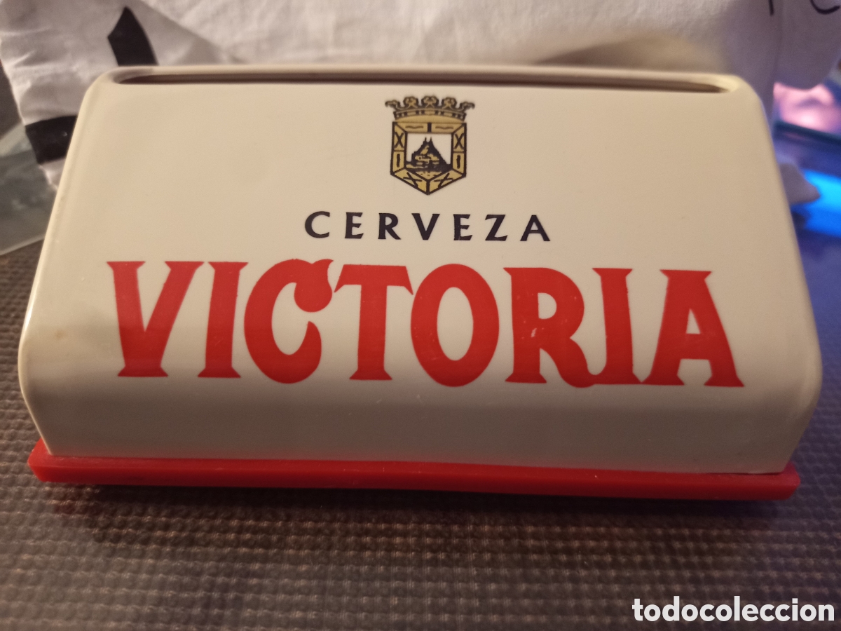 Coleccionismo de cervezas: Servilletero antiguo cervezas victoria m&aacute;laga vintage