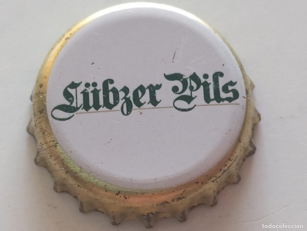 Collezionismo di birre: Chapa tap&oacute;n corona de la cerveza alemana L&Uuml;BZER PILS