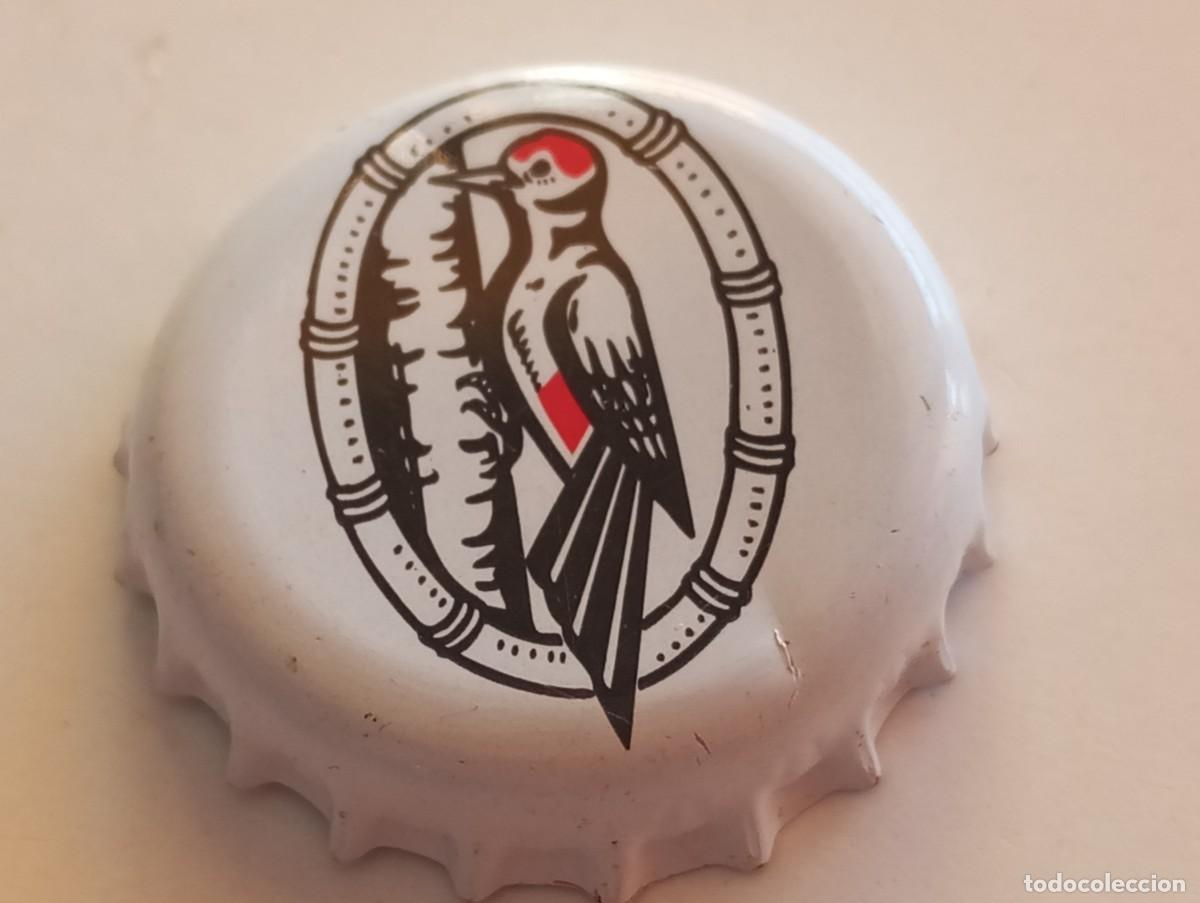 Coleccionismo de cervezas: Chapa tap&oacute;n corona de la cerveza alemana SPECHT (falda blanca)